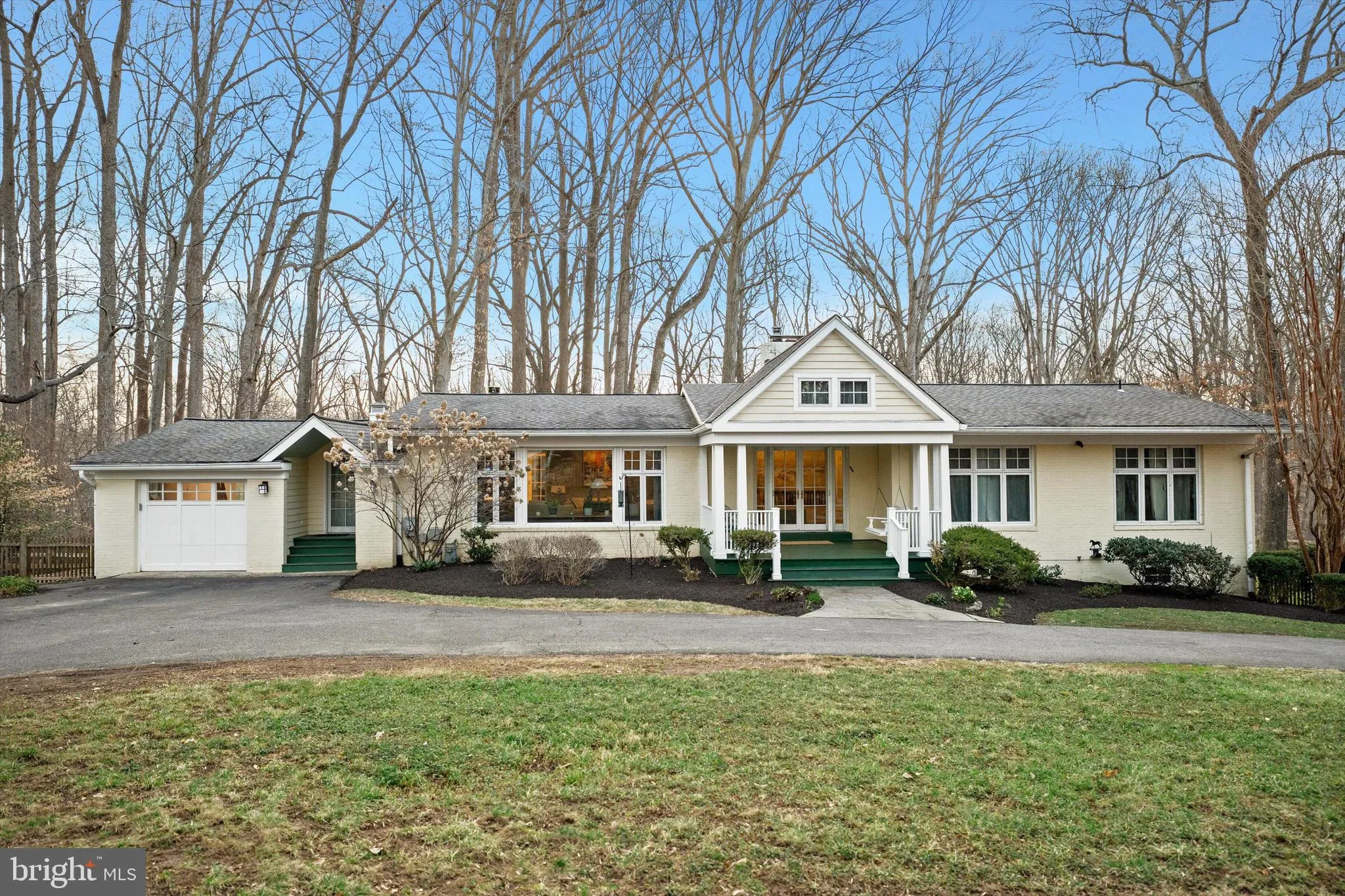 8505 HORSESHOE LANE, Potomac, MD 20854