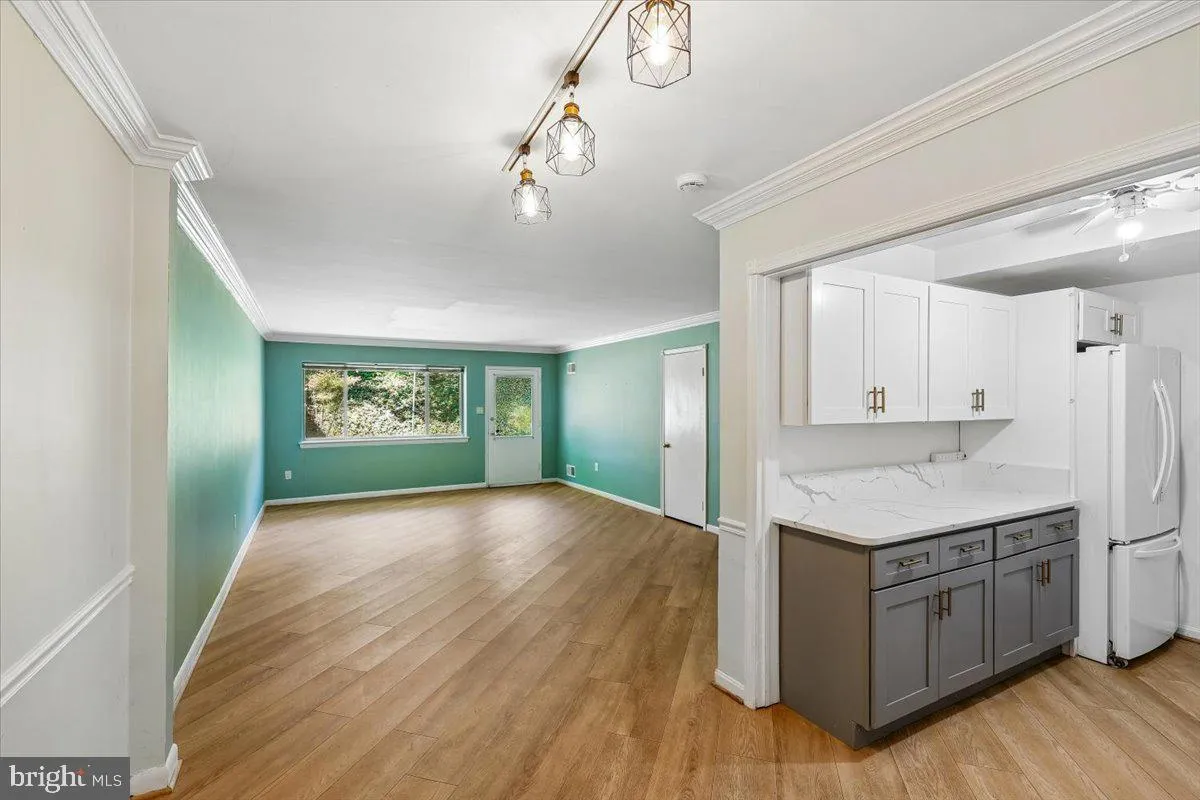 5011 SENTINEL DRIVE, Bethesda, MD 20816