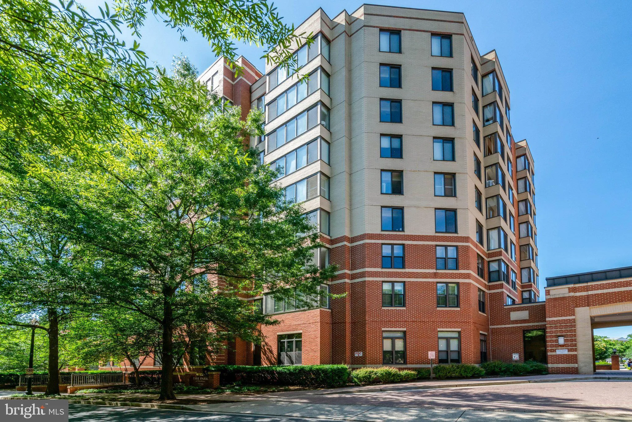 2220 FAIRFAX DRIVE, Arlington, VA 22201