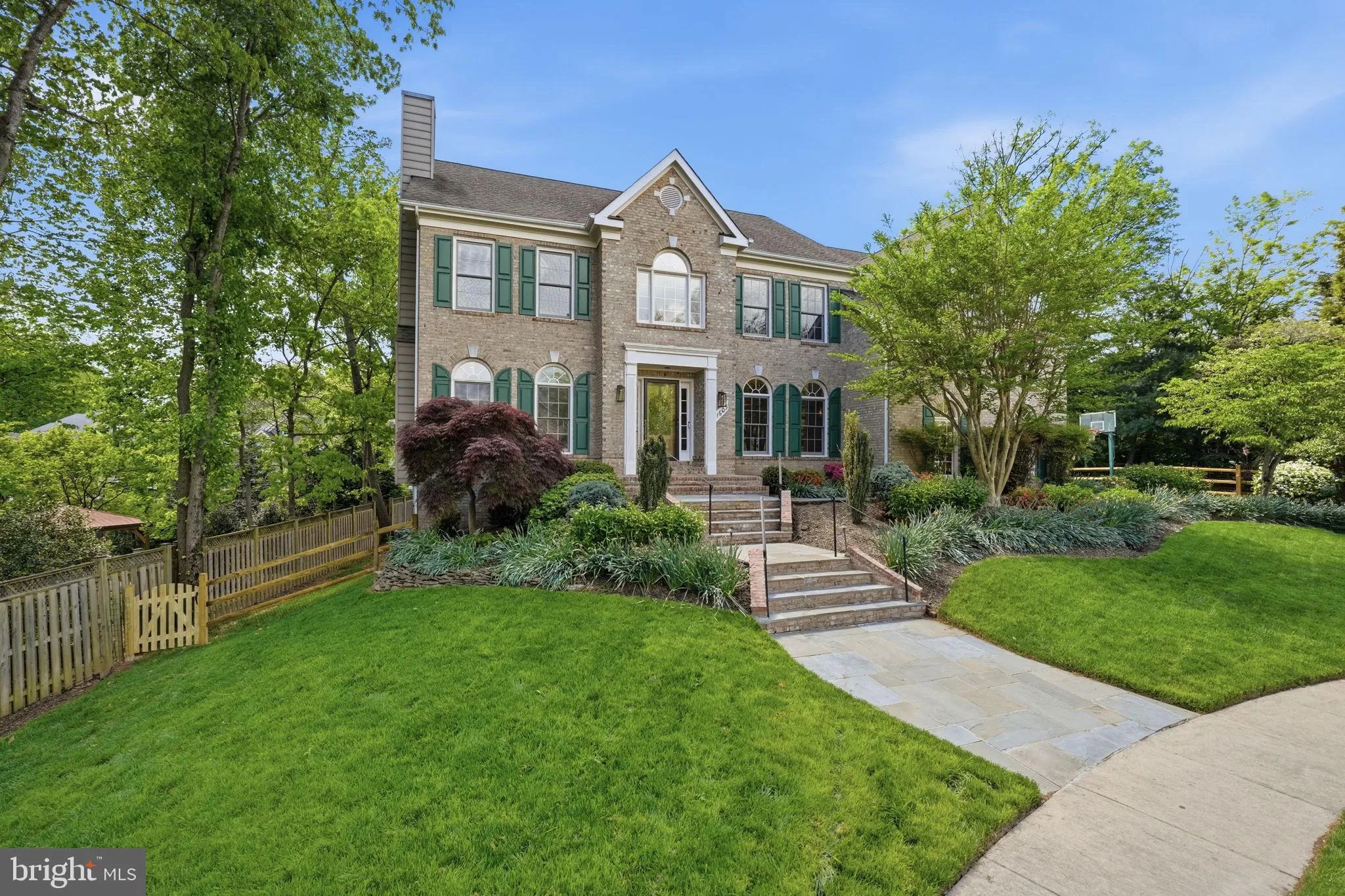 1605 LUPINE DEN COURT, Vienna, VA 22182