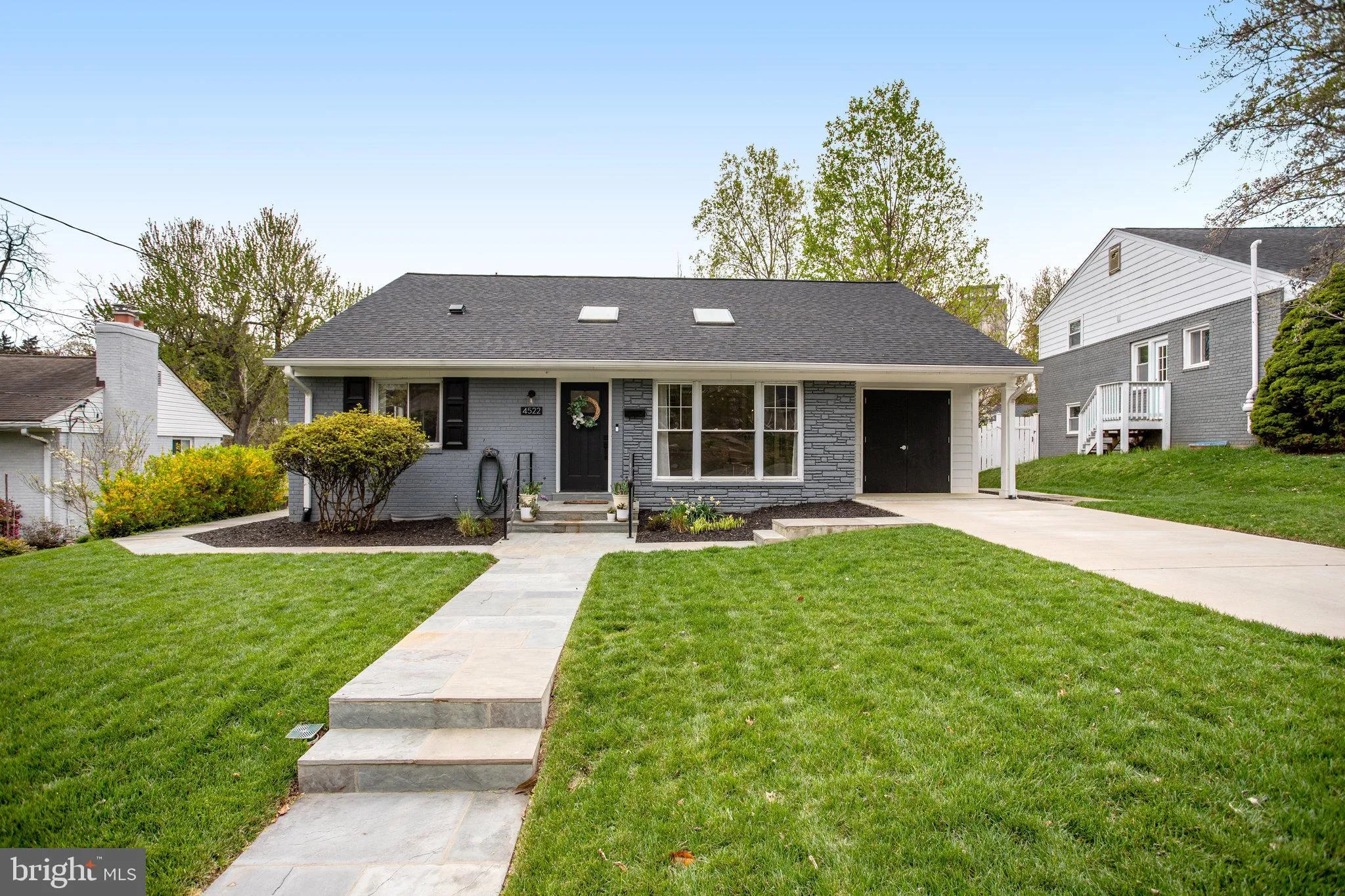 4522 TRAYMORE STREET, Bethesda, MD 20814