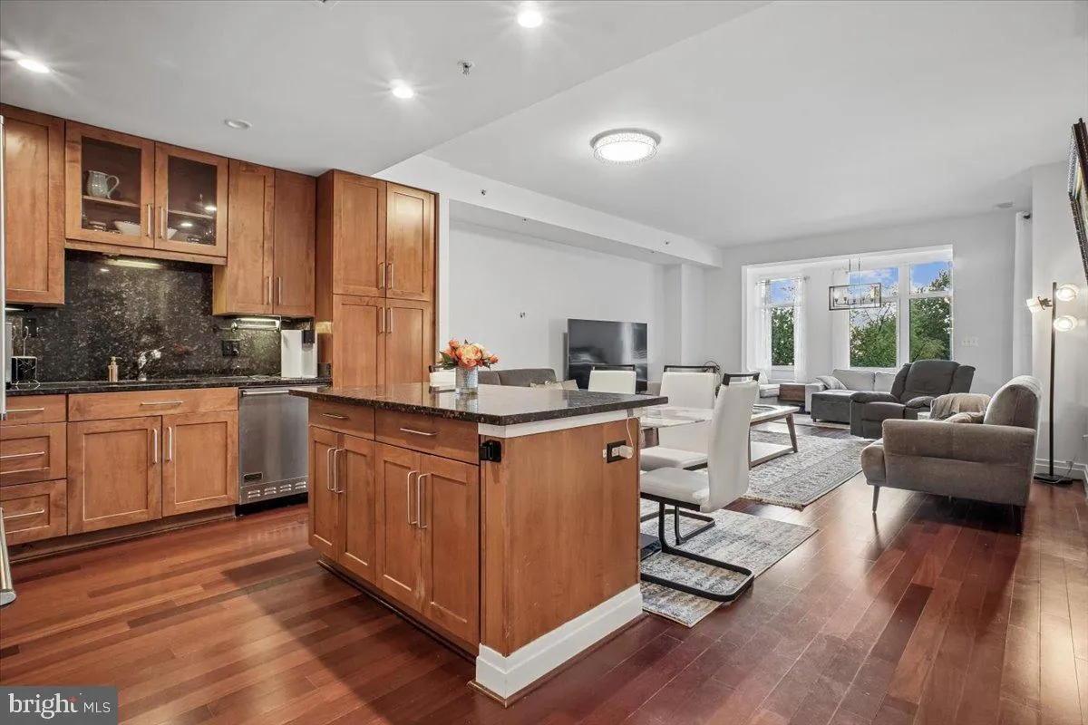 8220 CRESTWOOD HEIGHTS DRIVE, Mclean, VA 22102