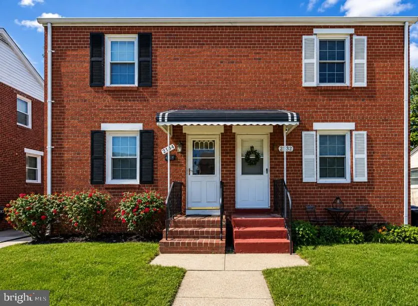 2134 POLLARD STREET, Arlington, VA 22204
