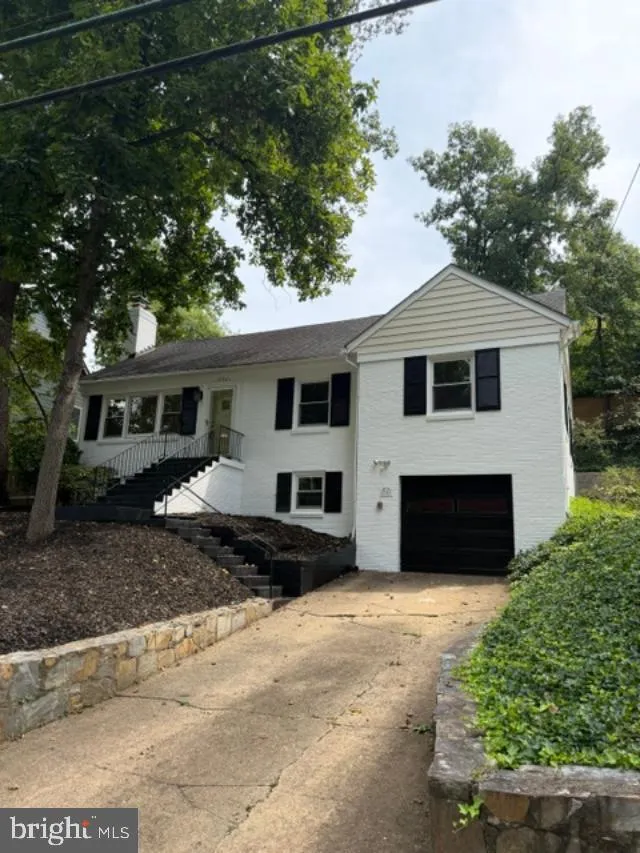 2351 VERMONT STREET, Arlington, VA 22207
