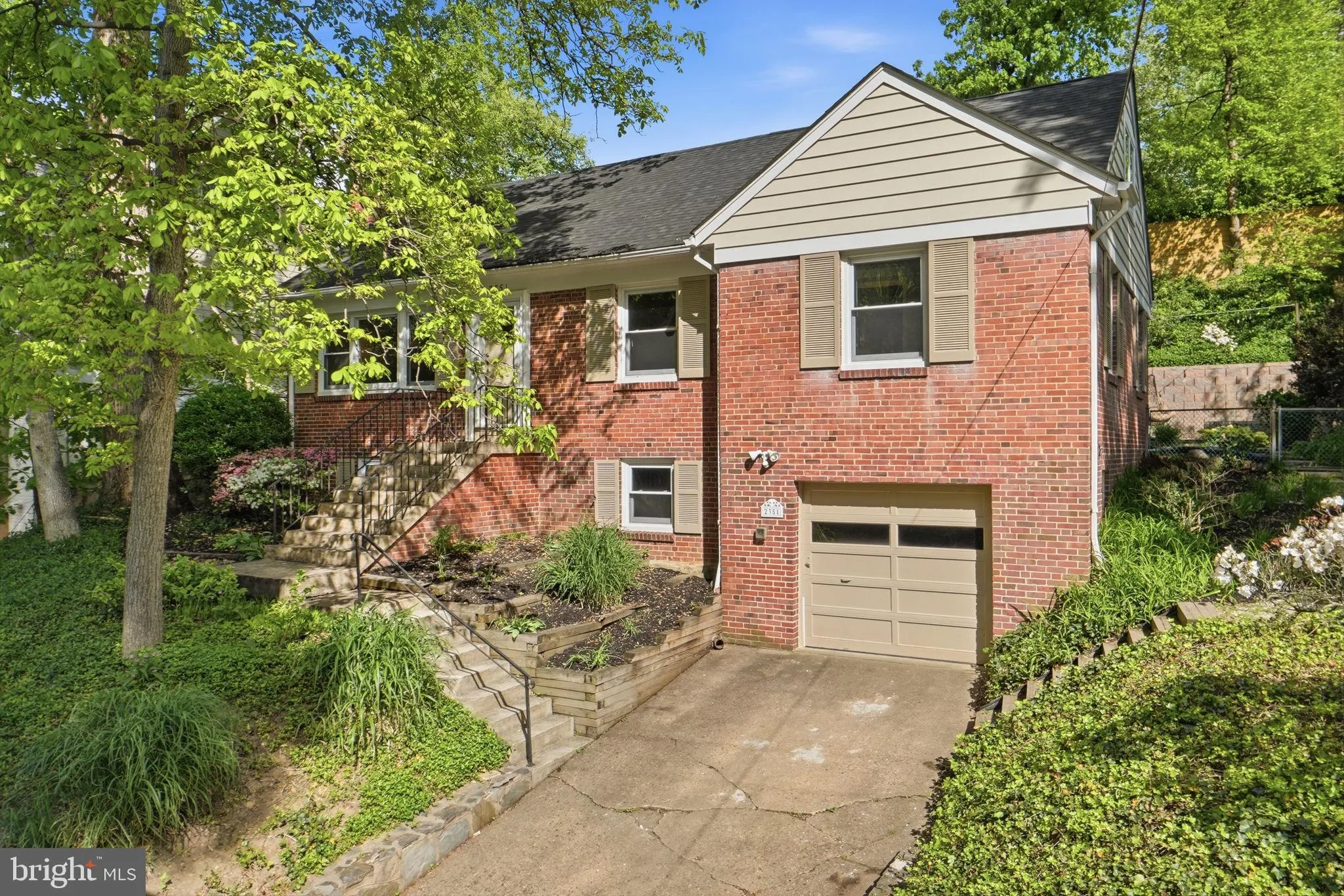 2351 VERMONT STREET, Arlington, VA 22207