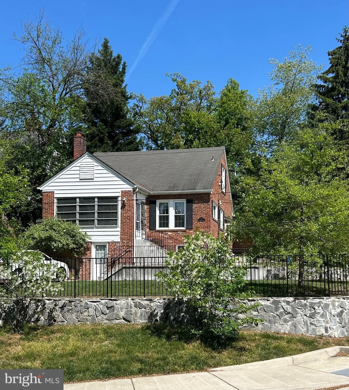 1301 KIRKWOOD, Arlington, VA 22201