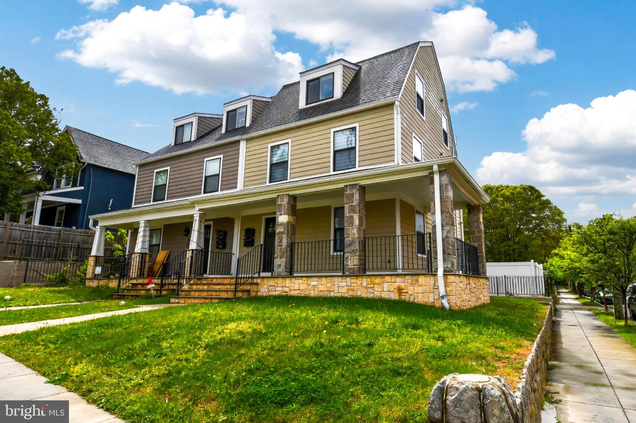 901 LAWRENCE STREET, Washington, DC 20017