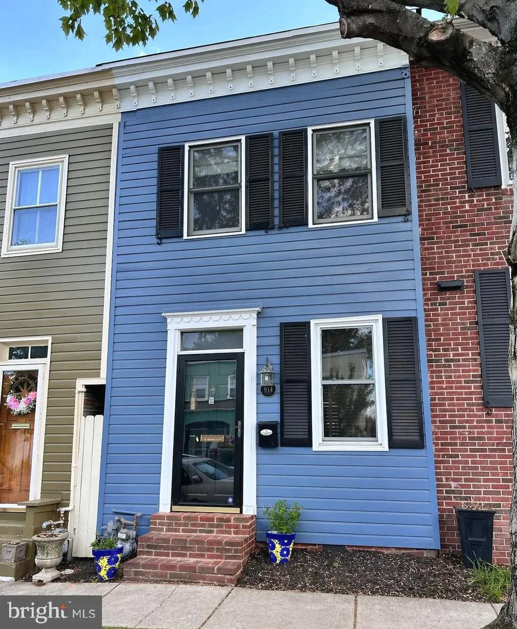 914 PENDLETON STREET, Alexandria, VA 22314