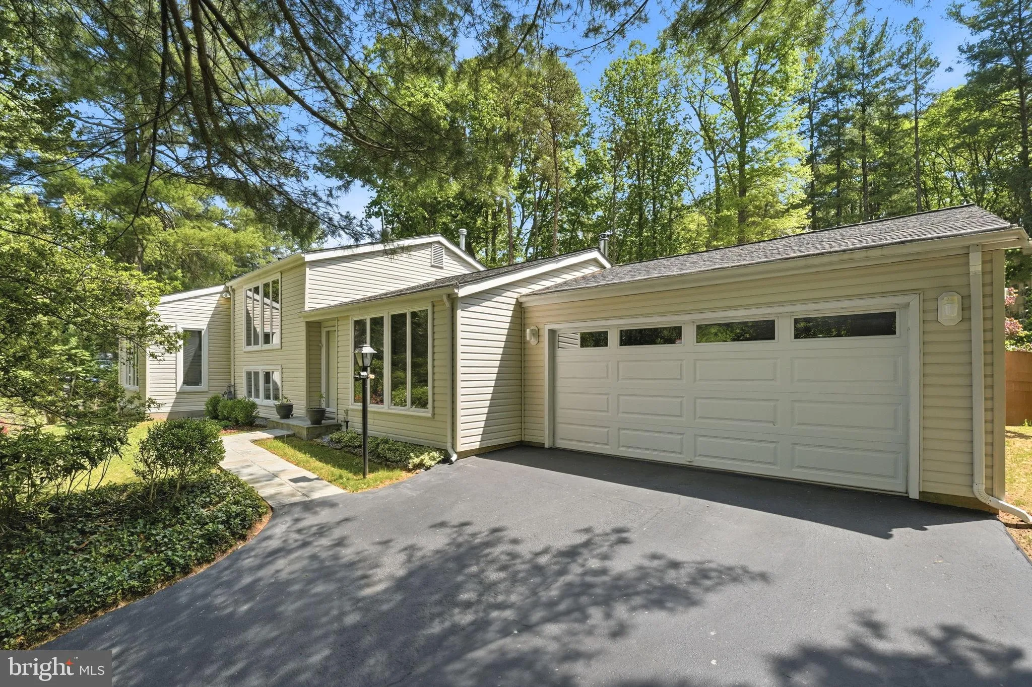 10929 HOWLAND DRIVE, Reston, VA 20191