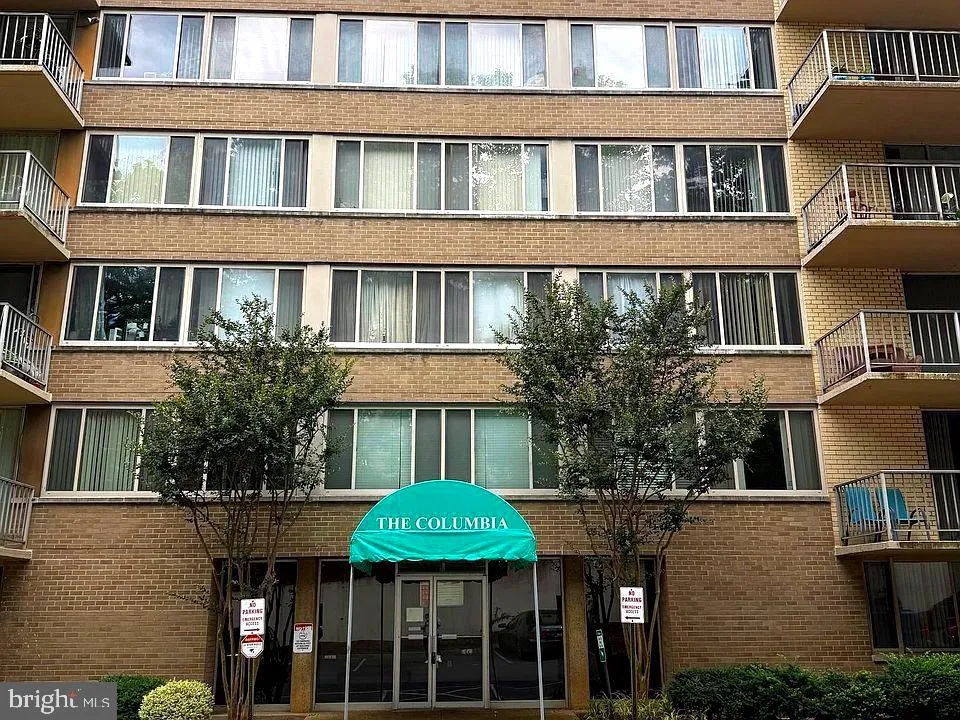 5565 COLUMBIA PIKE, Arlington, VA 22204