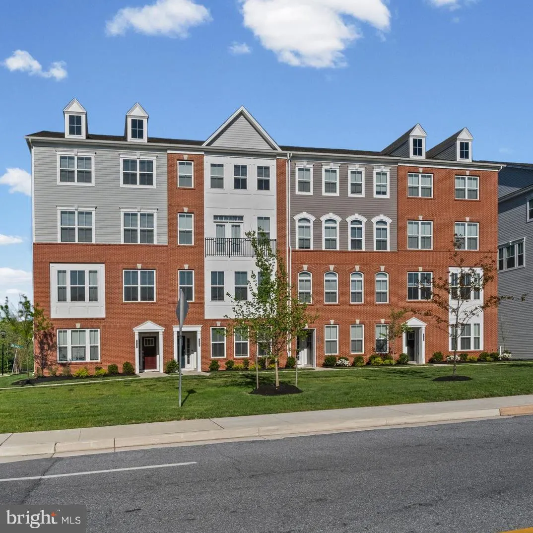 7736 PORT CAPITAL DRIVE, Elkridge, MD 21075