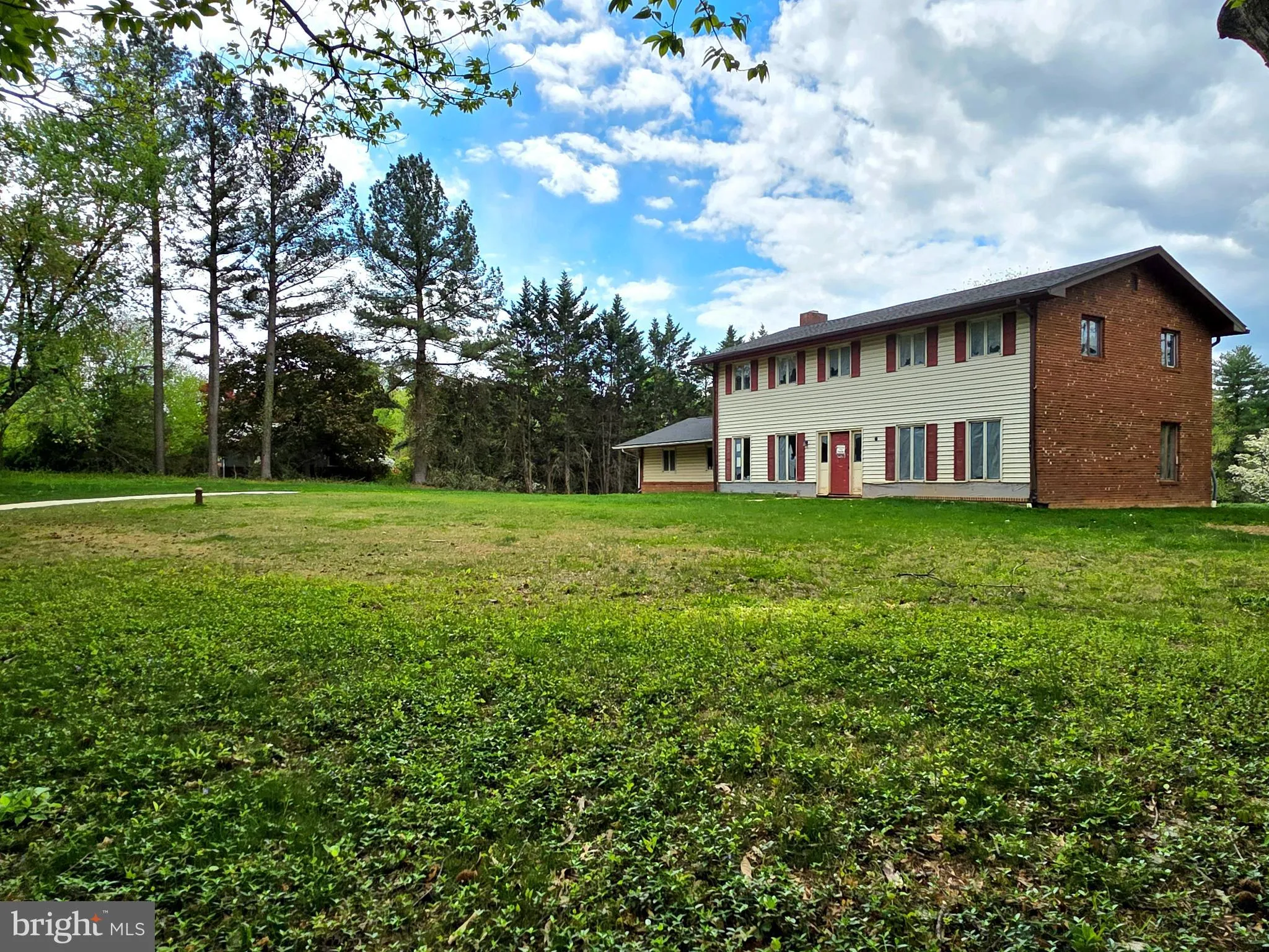 21010 DELTA DRIVE, Gaithersburg, MD 20882