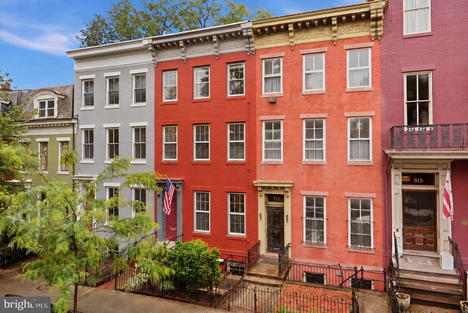 319 C STREET, Washington, DC 20003