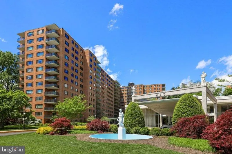 4201 CATHEDRAL AVENUE, Washington, DC 20016