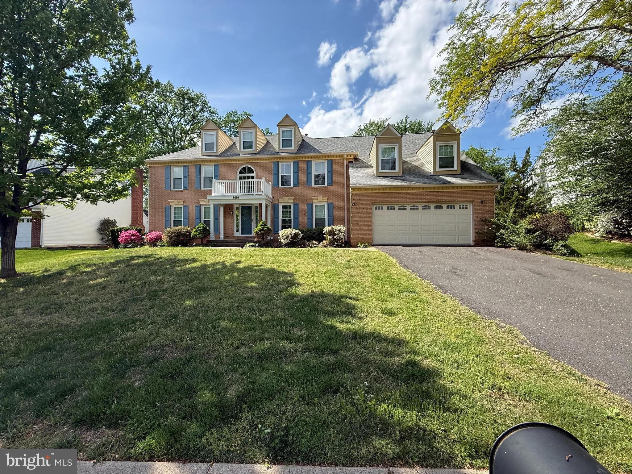 8619 OAK CHASE CIRCLE, Fairfax Station, VA 22039