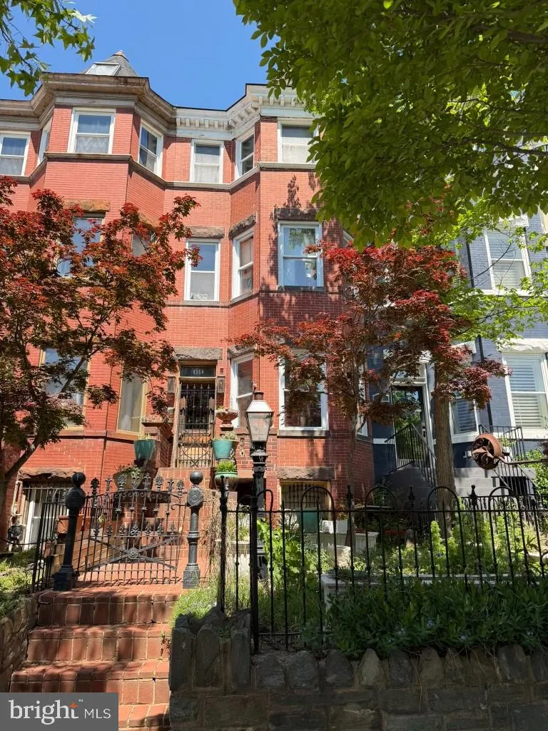 69 BRYANT STREET, Washington, DC 20001