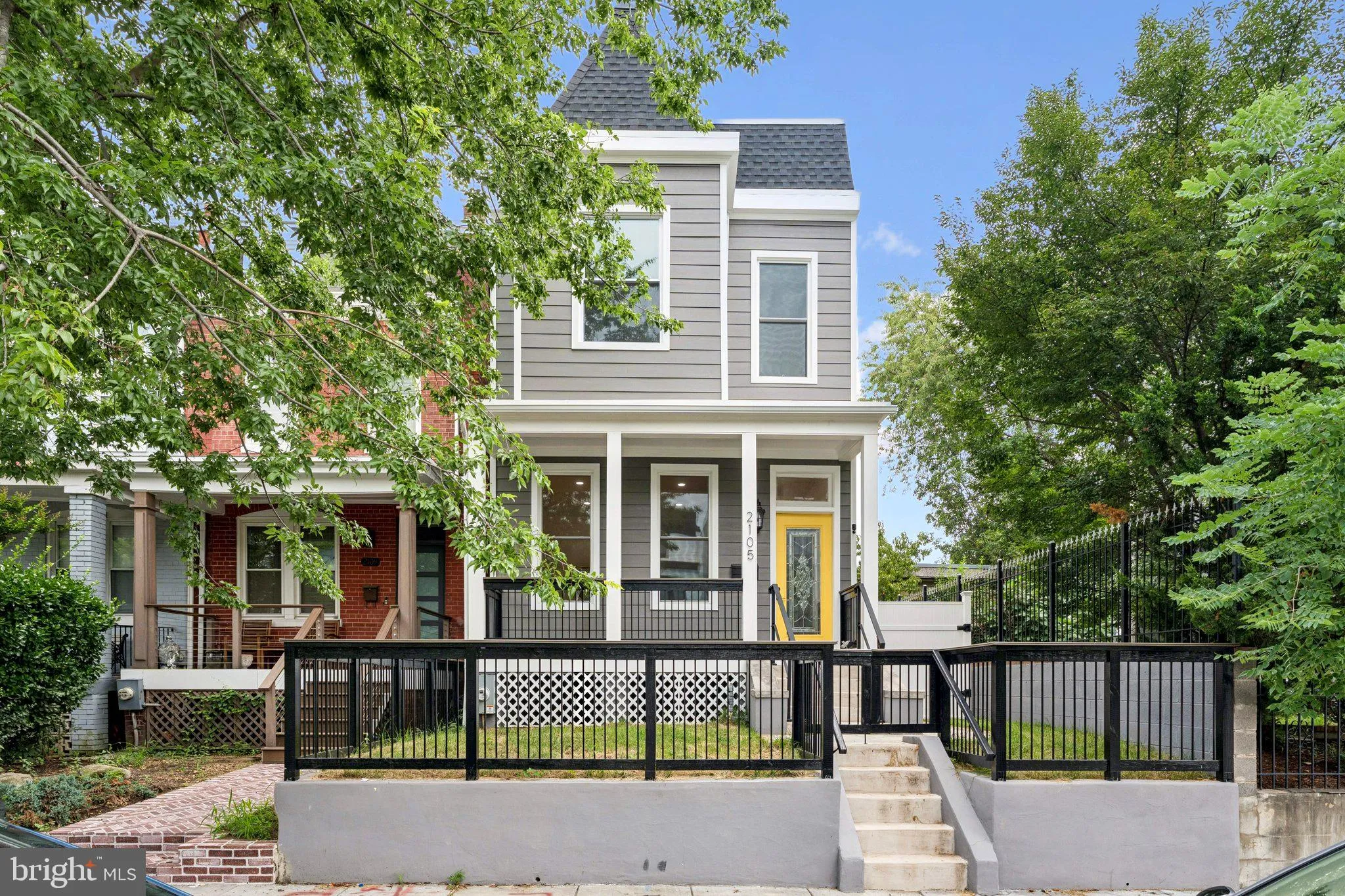2105 4TH STREET, Washington, DC 20002