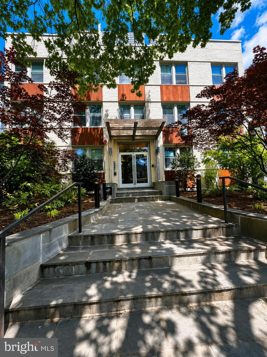 617 JEFFERSON STREET, Washington, DC 20011