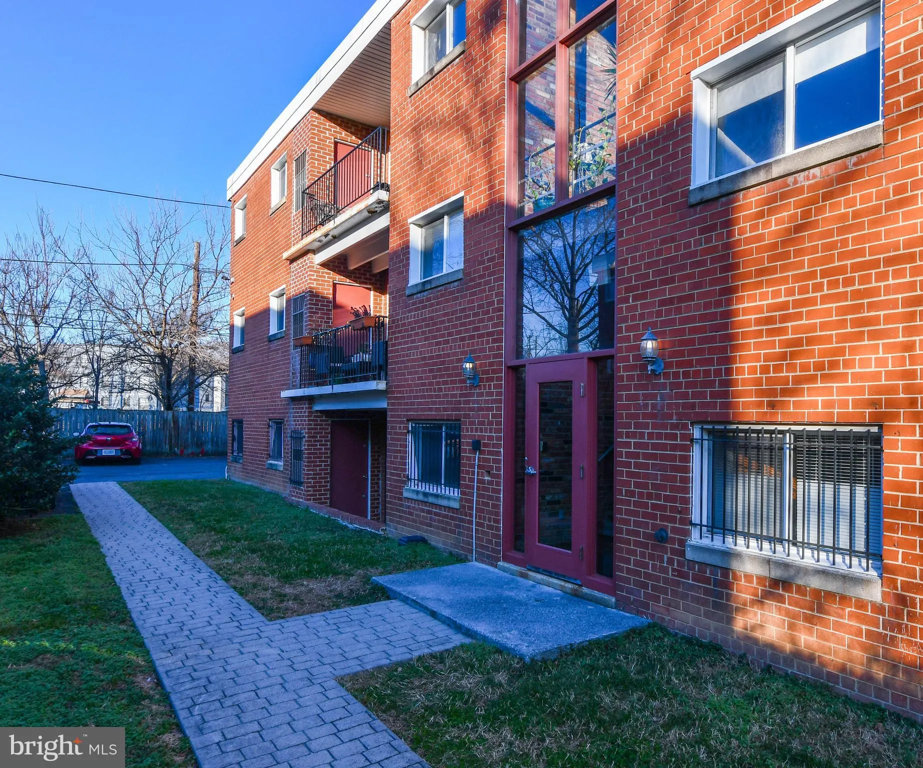 1386 BRYANT STREET, Washington, DC 20018