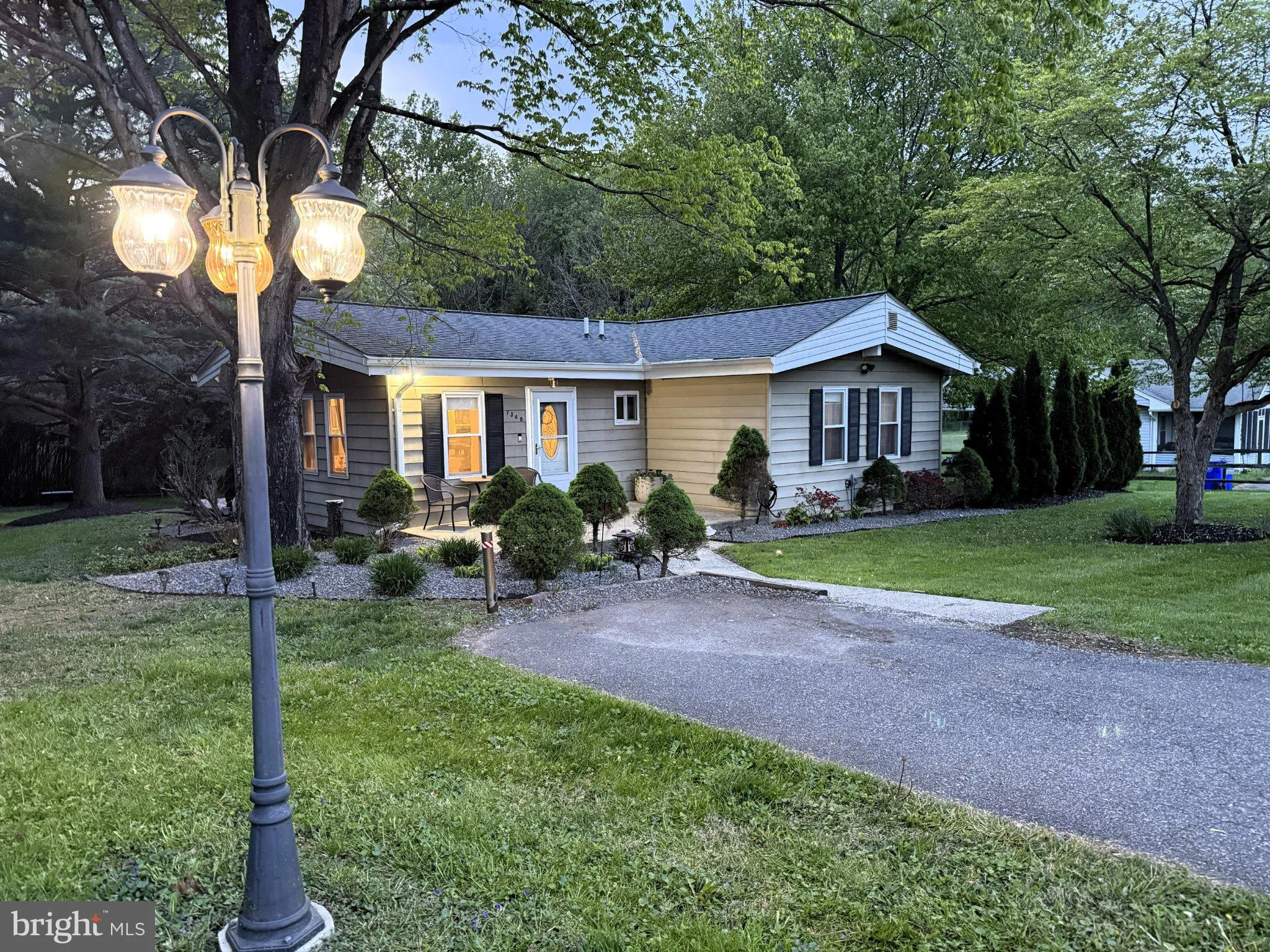 7340 DAMASCUS ROAD, Gaithersburg, MD 20882