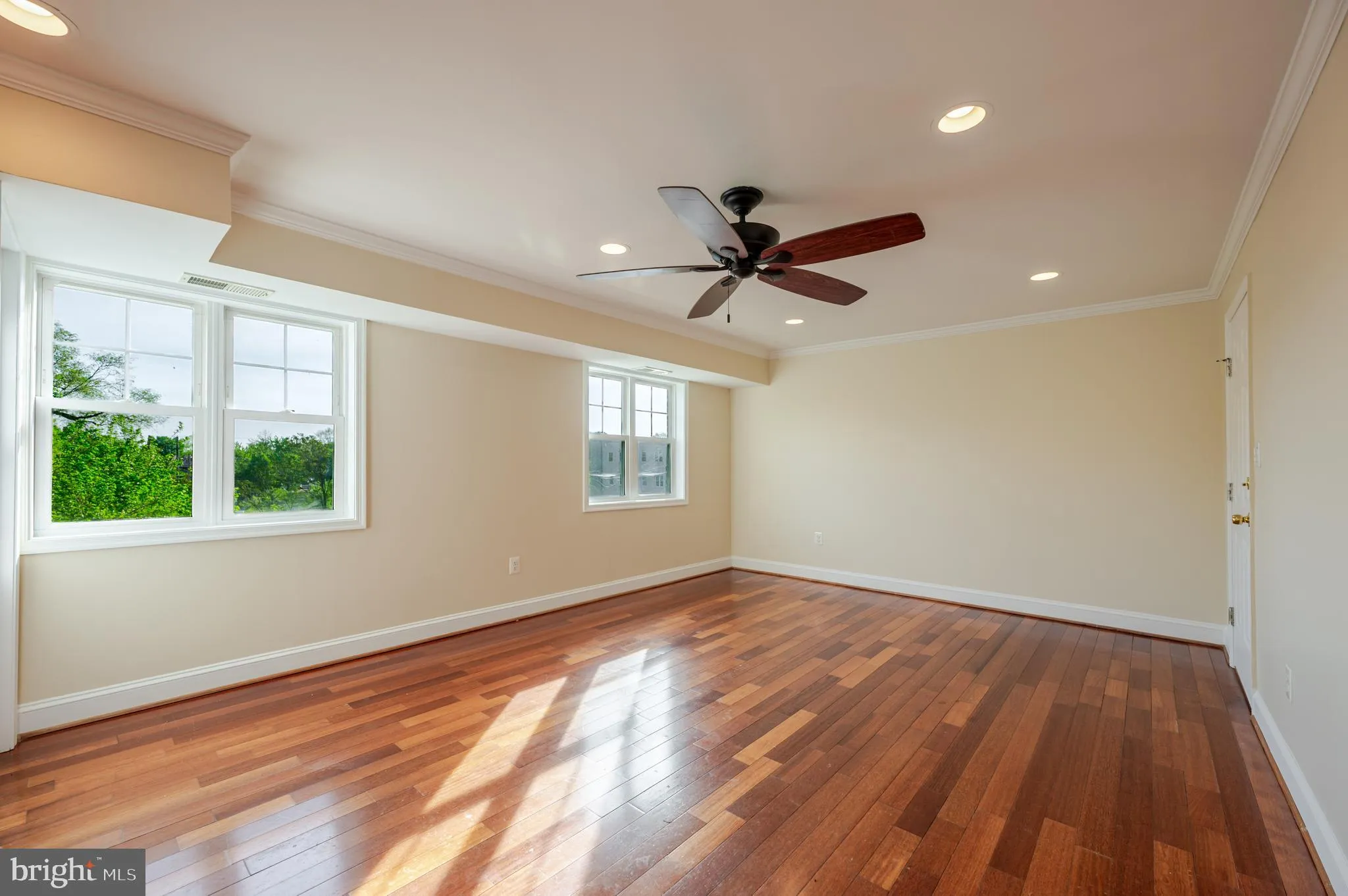 3868 9TH STREET, Washington, DC 20032