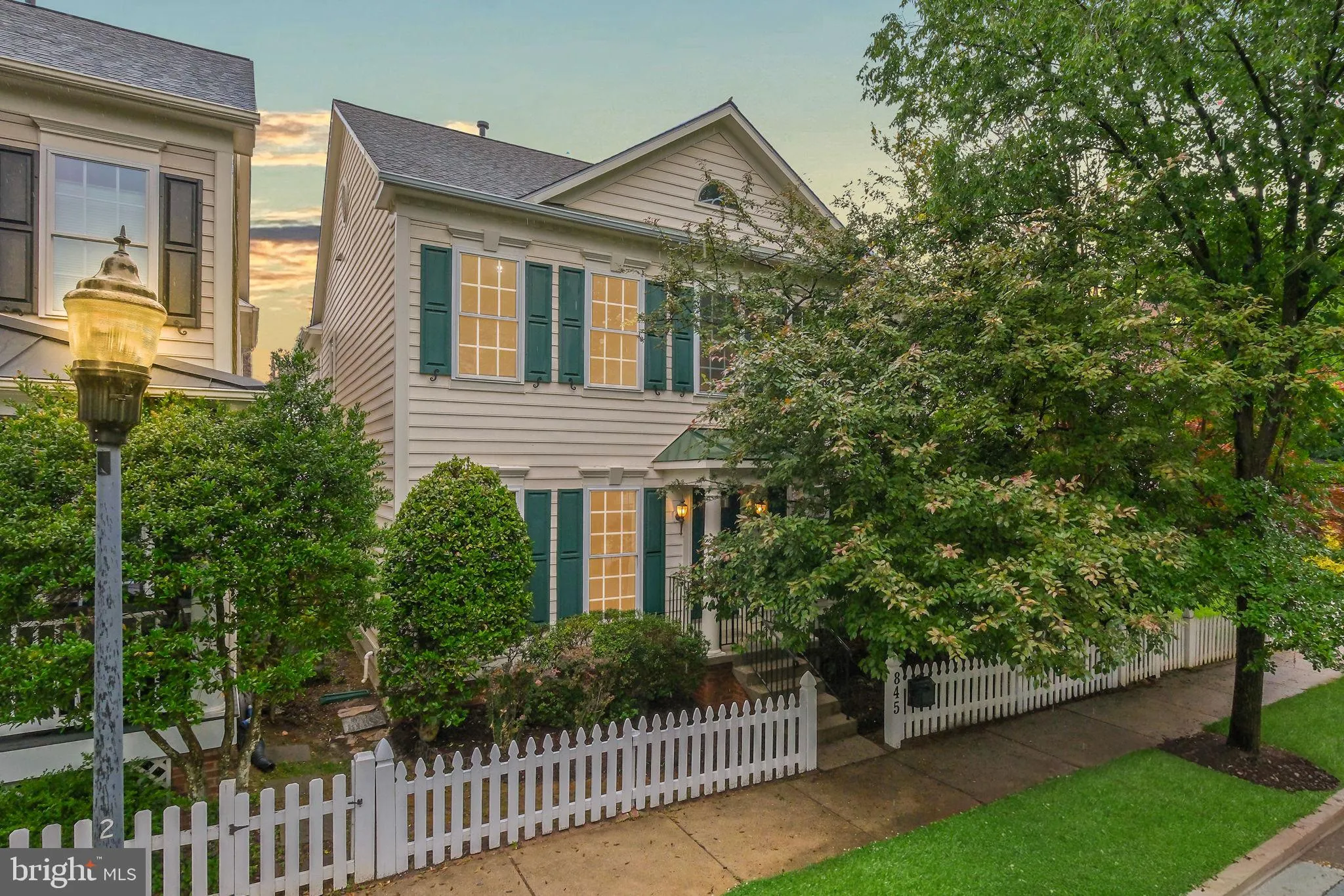 845 LAKE VARUNA DRIVE, Gaithersburg, MD 20878