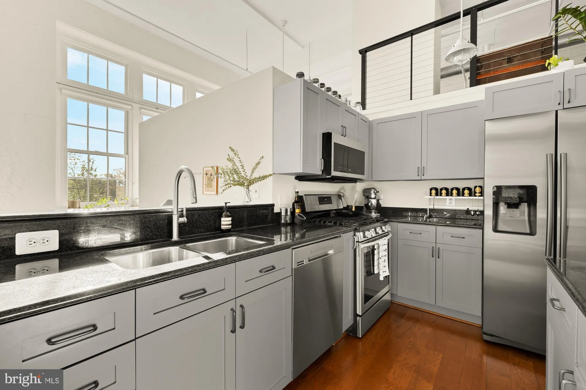 440 12TH STREET, Washington, DC 20002