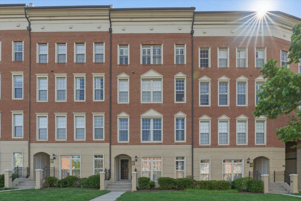 7917 CRESCENT DRIVE, Gainesville, VA 20155