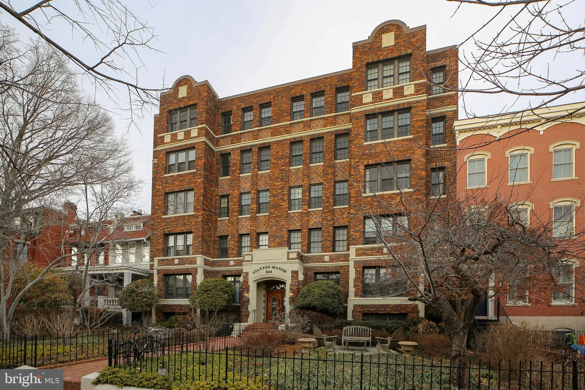 644 MASSACHUSETTS AVENUE, Washington, DC 20002