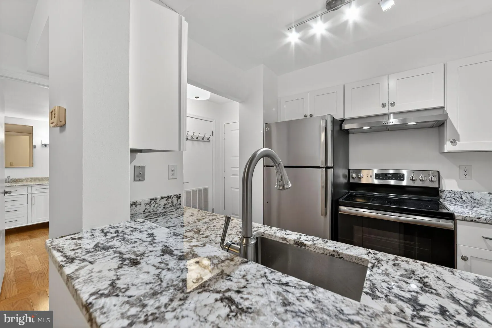 2100 LANGSTON BOULEVARD, Arlington, VA 22201