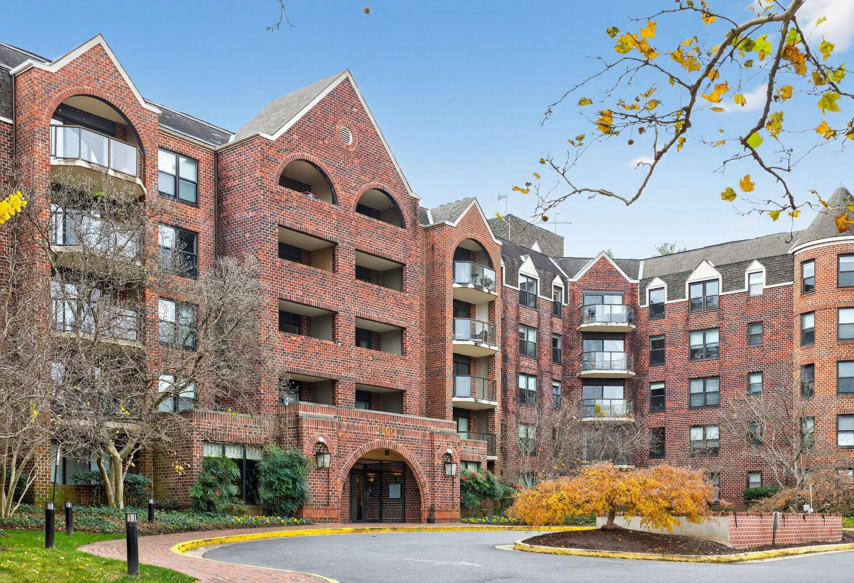 2100 LANGSTON BOULEVARD, Arlington, VA 22201