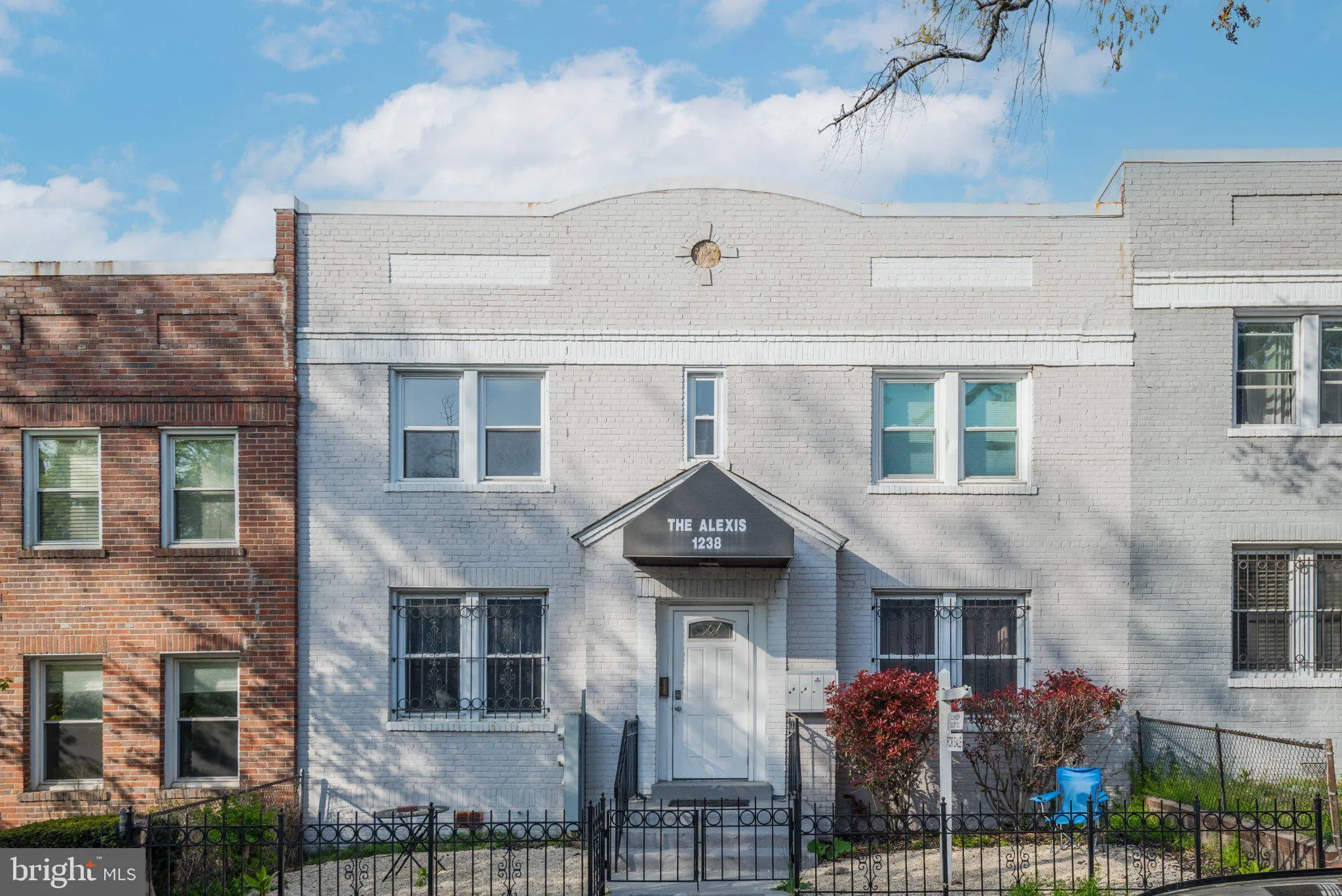 1238 QUEEN STREET, Washington, DC 20002