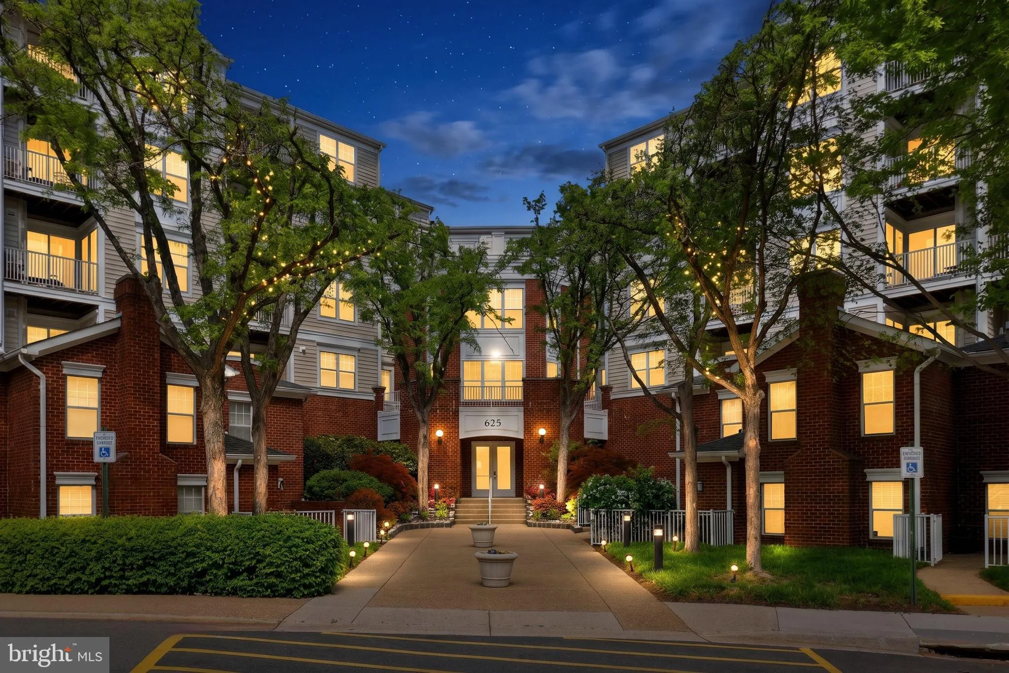 1625 INTERNATIONAL DRIVE, Mclean, VA 22102
