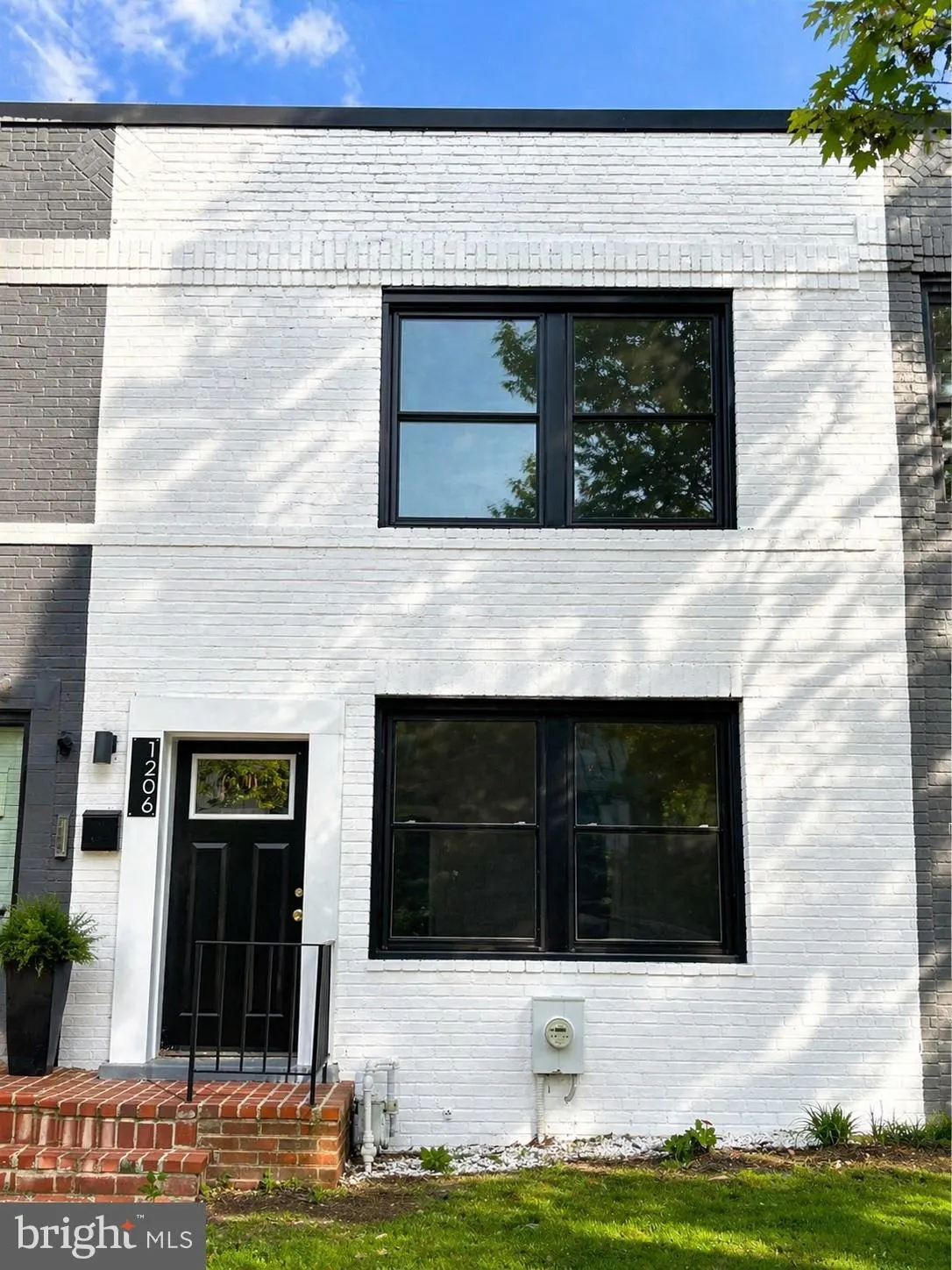 1206 16TH STREET, Washington, DC 20002