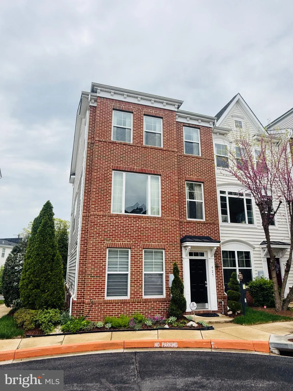 627 AVA CIRCLE, Washington, DC 20017