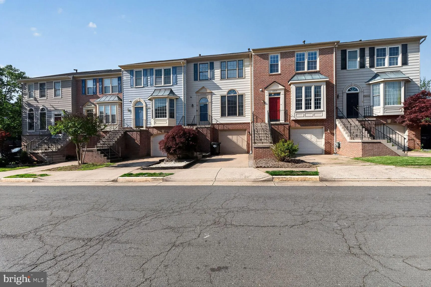 46922 RABBITRUN, Sterling, VA 20164