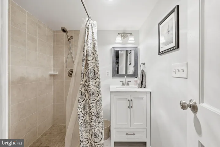 7523 June Street, Springfield, VA 22150