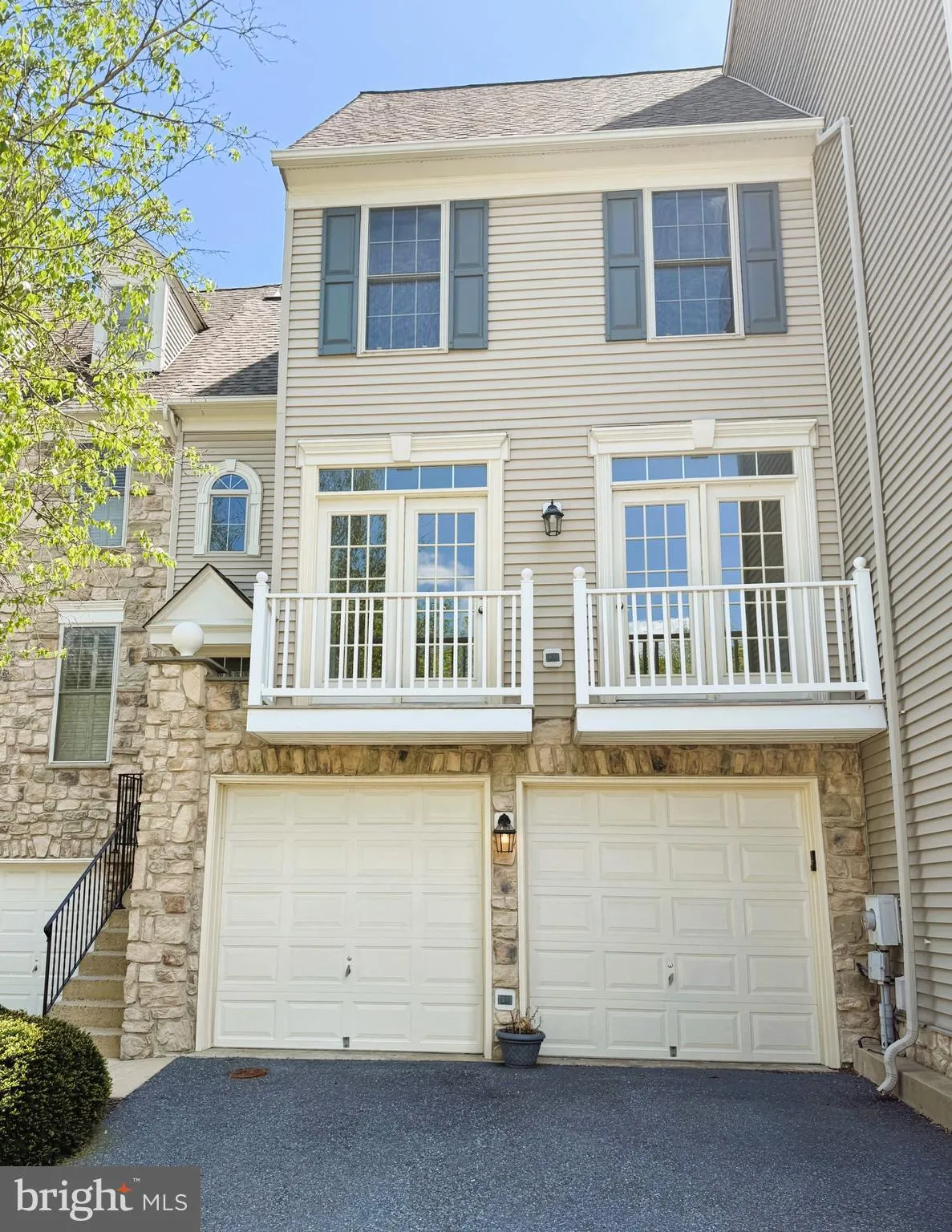 2211 BEAR DEN ROAD, Frederick, MD 21701
