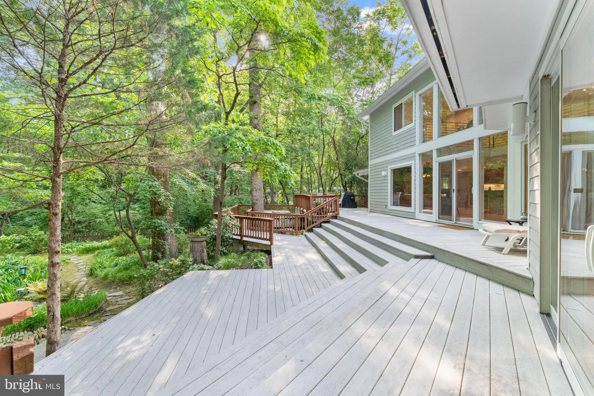 6829 LITTLE RIVER TURNPIKE, Annandale, VA 22003