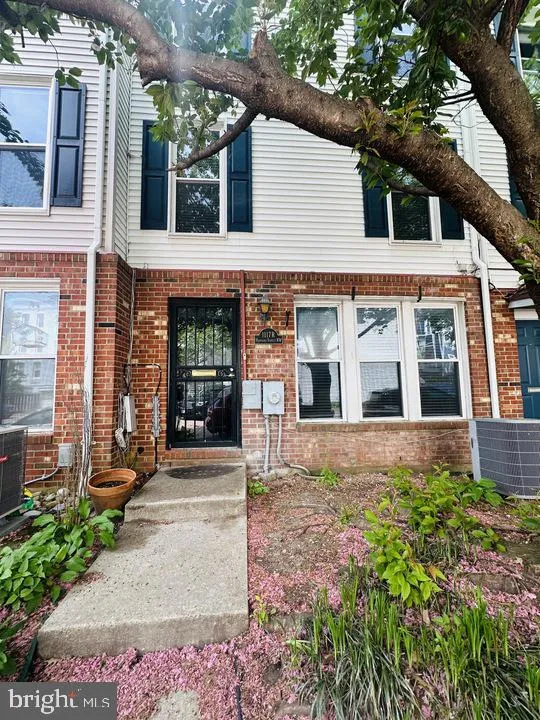 1117 HARVARD STREET, Washington, DC 20009