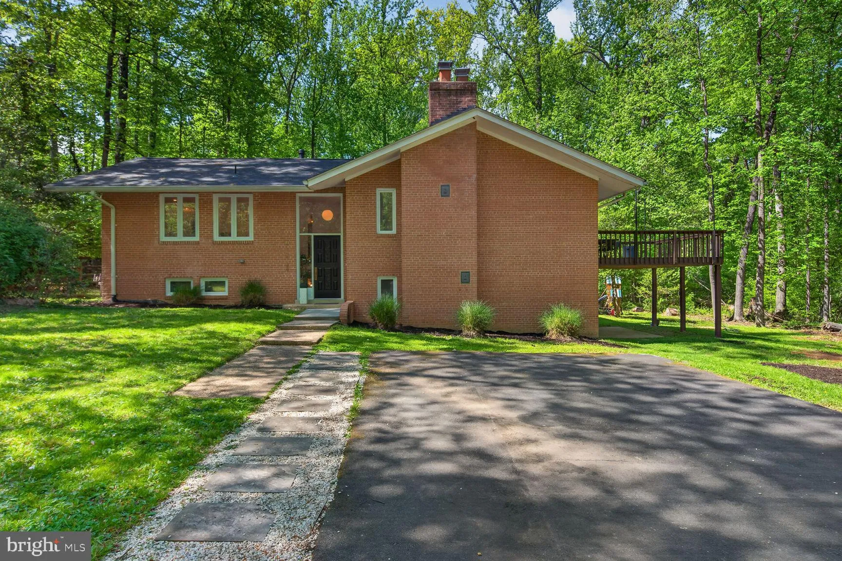 12128 BASSET LANE, Reston, VA 20191