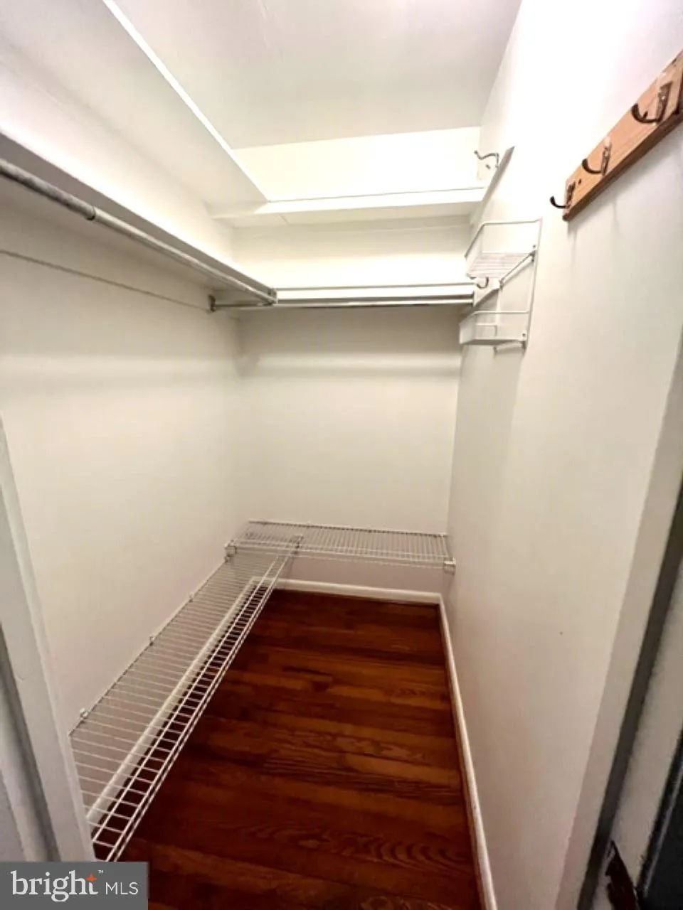 3840 STEPPES COURT, Falls Church, VA 22041