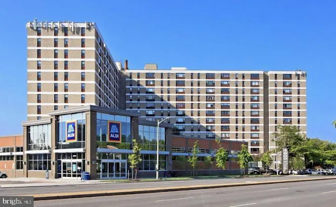 4600 DUKE STREET, Alexandria, VA 22304