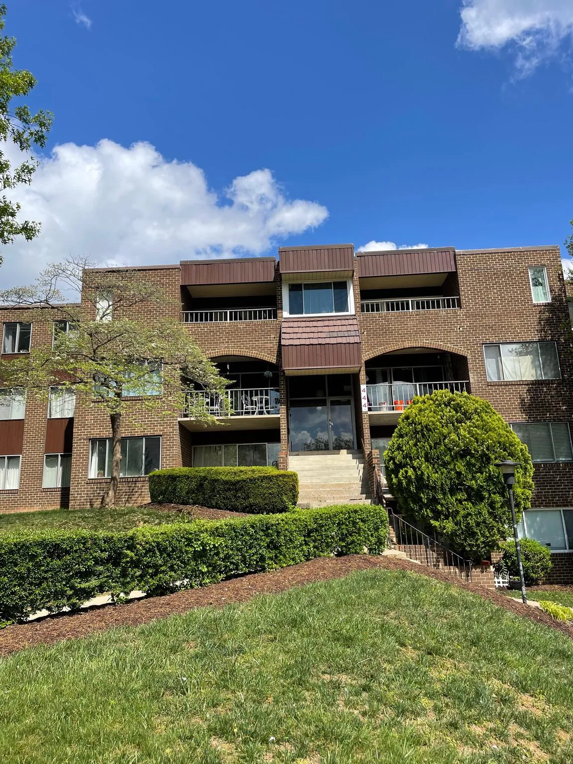 444 GIRARD STREET, Gaithersburg, MD 20877
