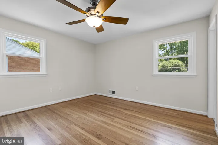 7530 Fairwood Lane, Falls Church, VA 22046