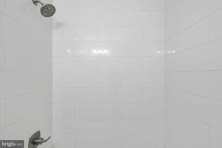 7530 Fairwood Lane, Falls Church, VA 22046