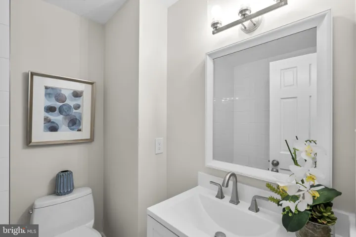 7530 Fairwood Lane, Falls Church, VA 22046