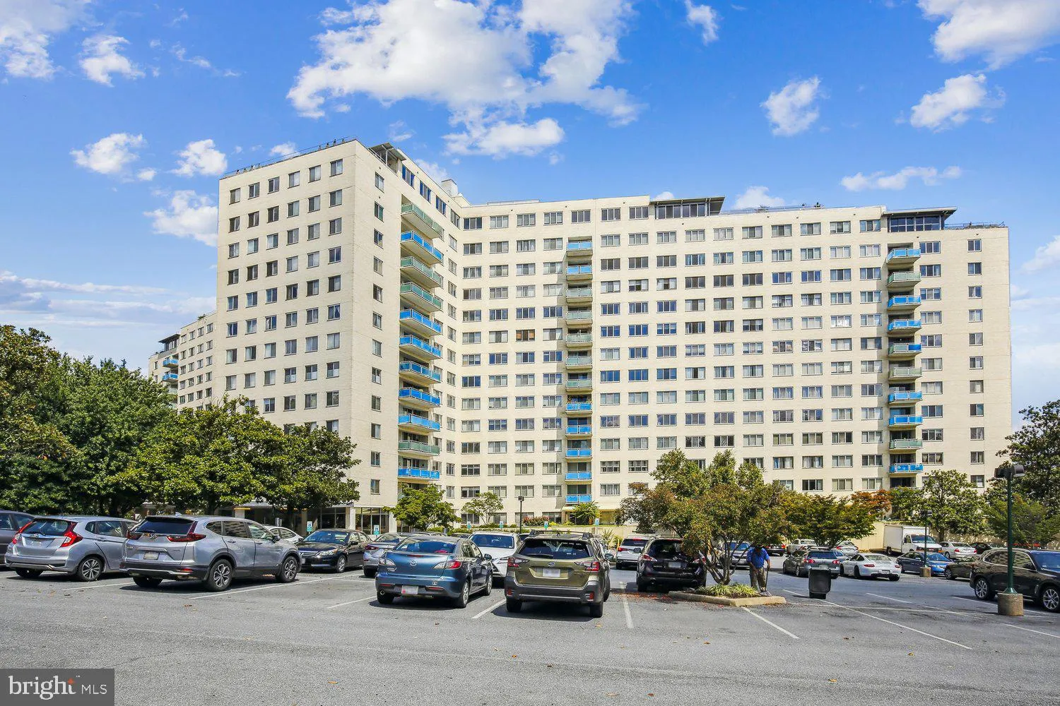 10201 GROSVENOR PLACE, Rockville, MD 20852