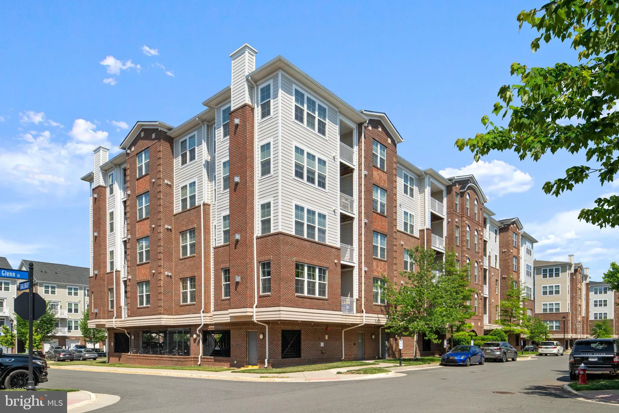 3160 JOHN GLENN STREET, Herndon, VA 20171