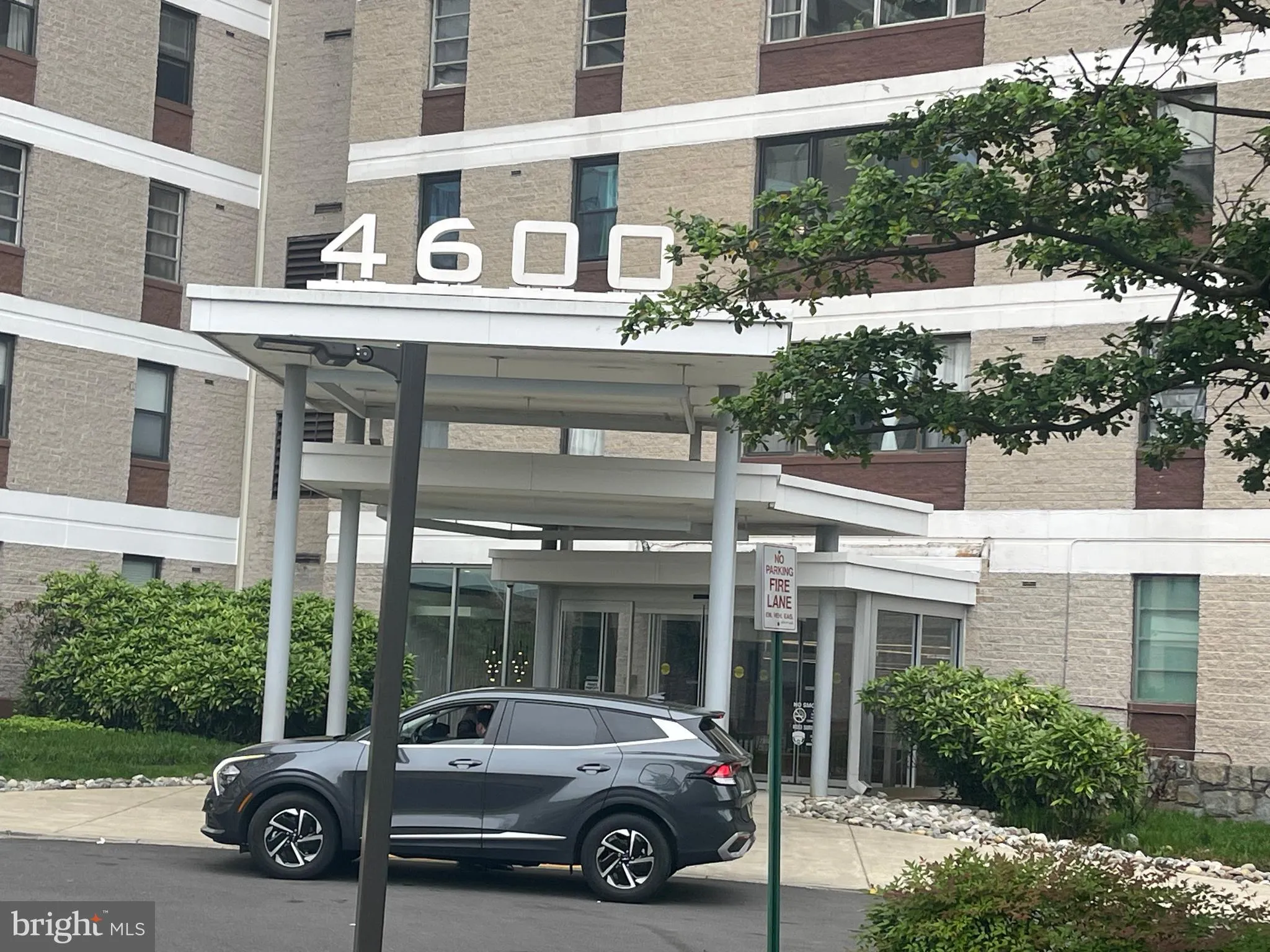 4600 DUKE STREET, Alexandria, VA 22304